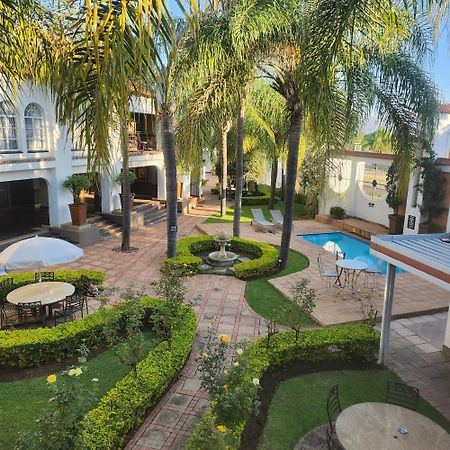 Casa Grande Guest Lodge Бритс Экстерьер фото