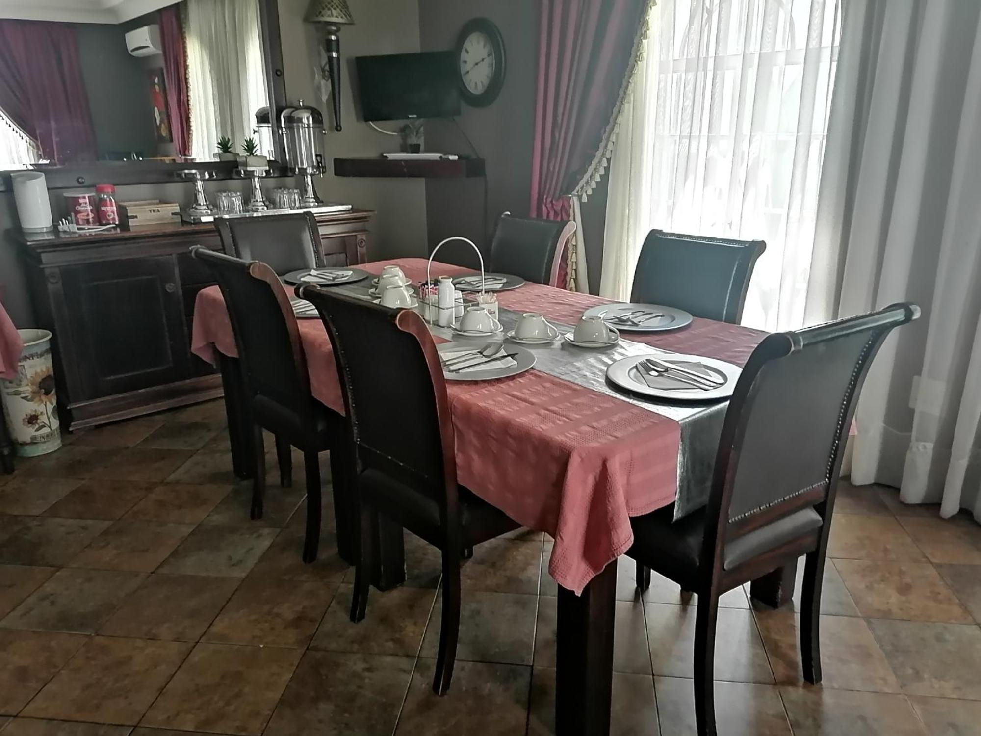 Casa Grande Guest Lodge Бритс Экстерьер фото