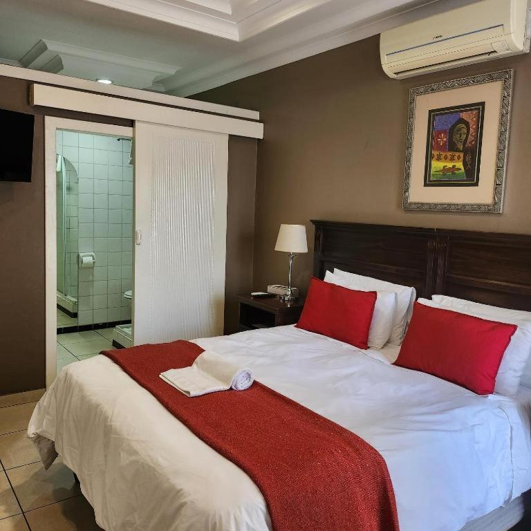 Casa Grande Guest Lodge Бритс Экстерьер фото