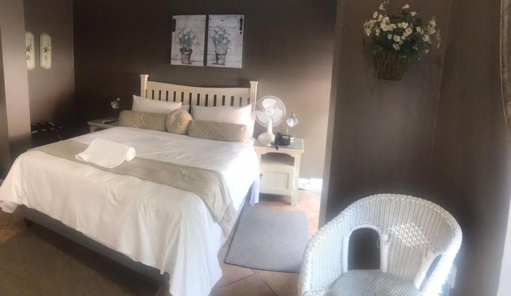 Casa Grande Guest Lodge Бритс Экстерьер фото